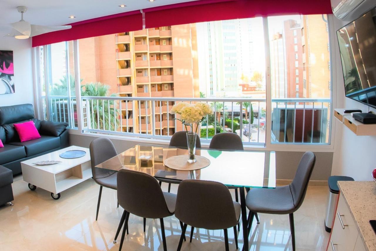My Sweet Pink Apartment Бенидорм Екстериор снимка