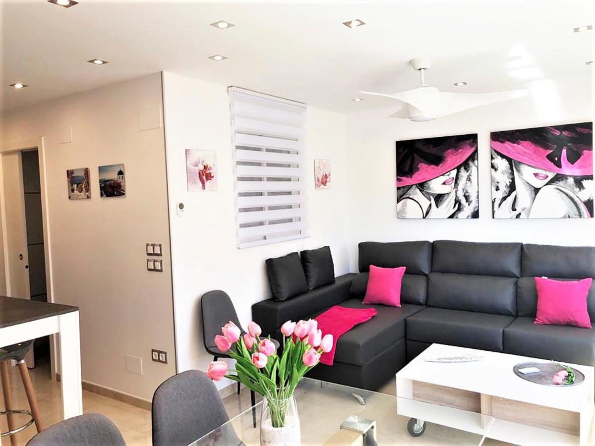 My Sweet Pink Apartment Бенидорм Екстериор снимка
